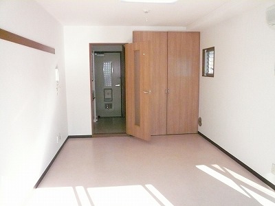 ルピナス東高円寺 ベッドルーム_426_221_1.jpg