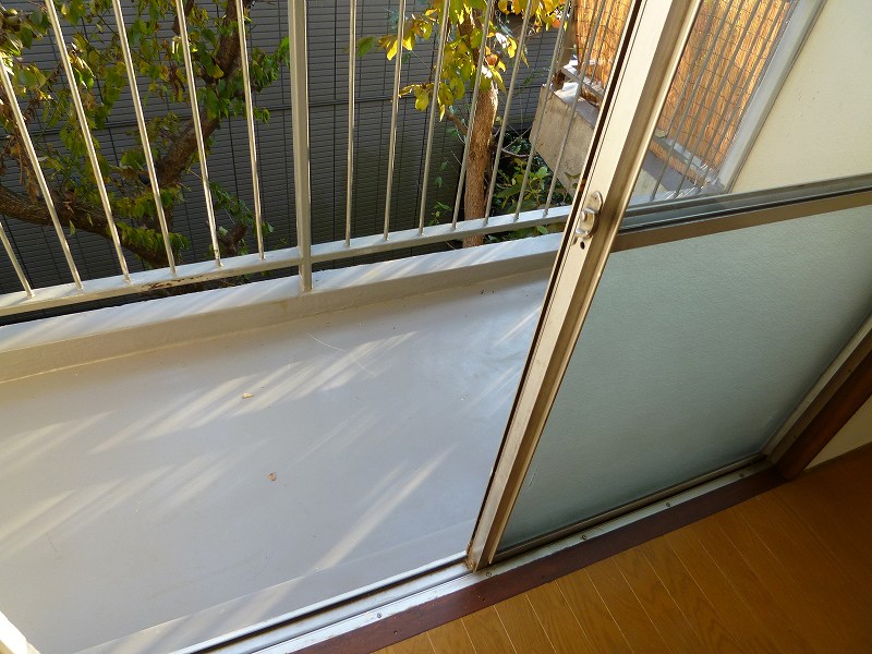 尾崎荘 ベランダ_426_423_3.jpg