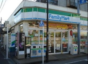 ナチュラル荻窪 コンビ二：ﾌｧﾐﾘｰﾏｰﾄ 荻窪団地前店　407m