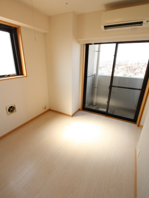 エクセリア上石神井 南西の角部屋で、日当り＆眺望良好